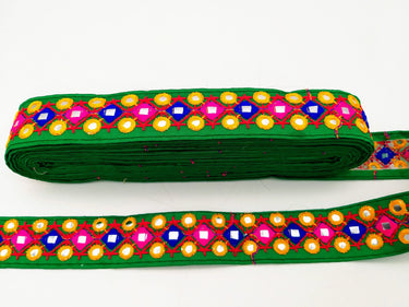 Green Multicoloured Indian Mirror Trim, Kutch Embroidered Navratri Garba Dress Trim Bridal Lace, Indian Sari Border 35 mm Wide Trim Per Yard